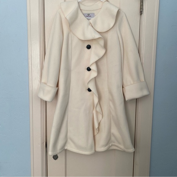 Janska, Coat Clothing that Comforts, Brown Button Ruffle Collar Pockets Size S - Picture 2 of 9